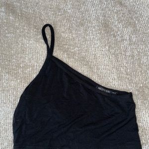 Asymmetrical one shoulder crop black top